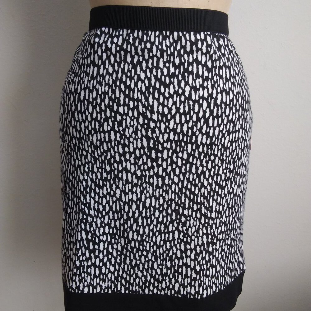 Rafaella Women's Skirt Black White Size 6